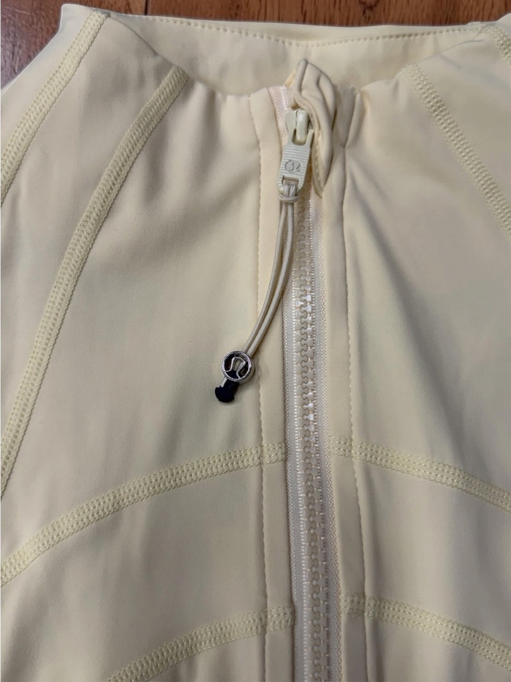 Lululemon Define Jacket + Leggings Set – Butter Cream – Brand New - Picture 5 of 6
